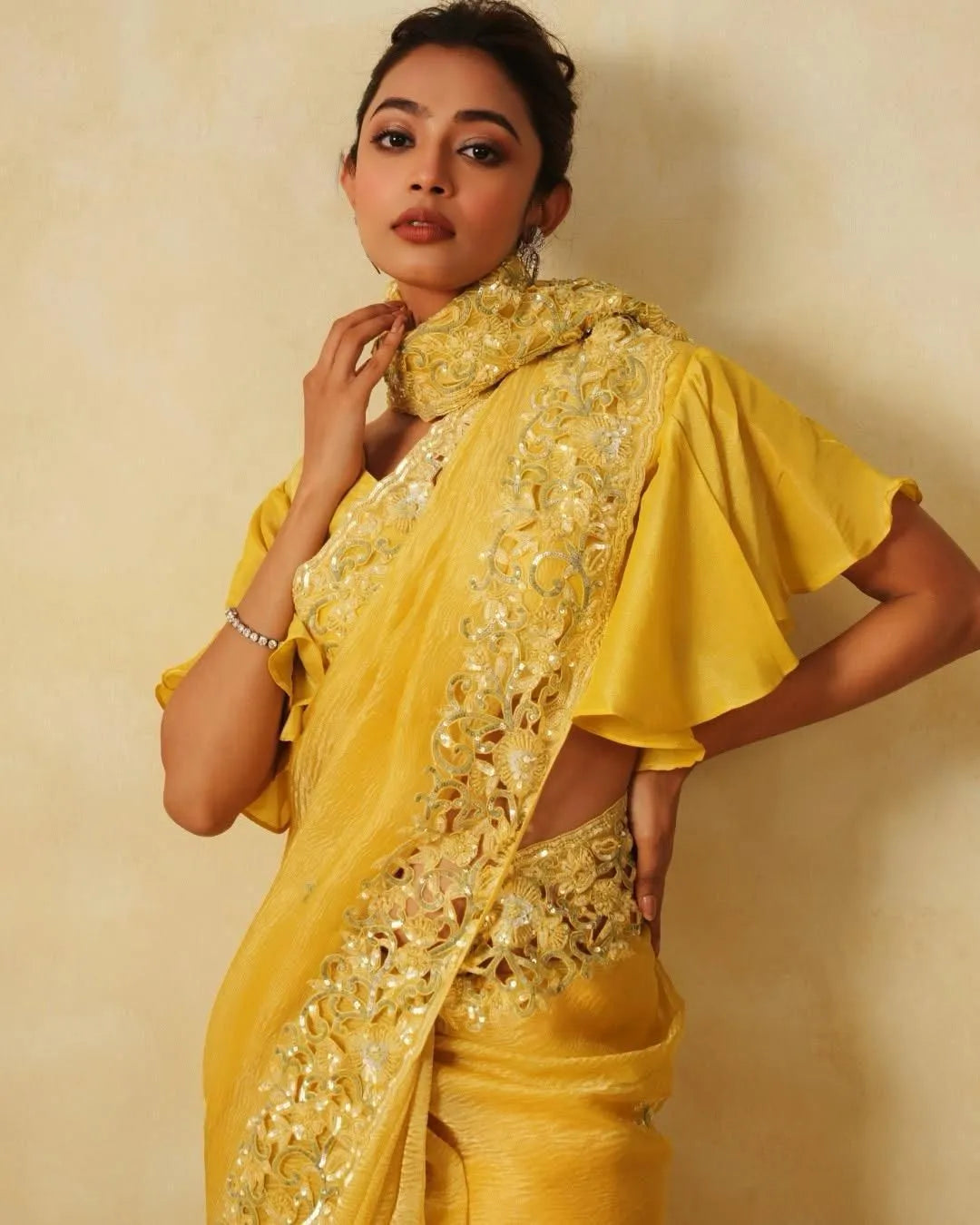 Latest Pure Silk Sarees Online – Luxury Embroidered Silk Saree